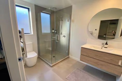 Photo of property in 2 Chapman Way, Jacks Point, 9371