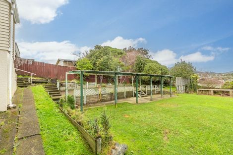 Photo of property in 5 Mitchell Grove, Ranui, Porirua, 5024