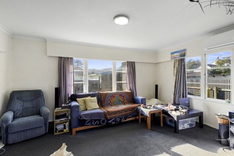 Photo of property in 7a Seddon Street, Wallaceville, Upper Hutt, 5018