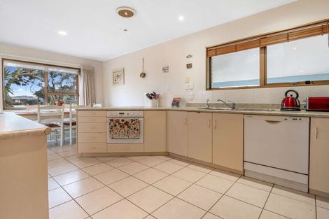 Photo of property in 9 Cooper Street, Pukekohe, 2120