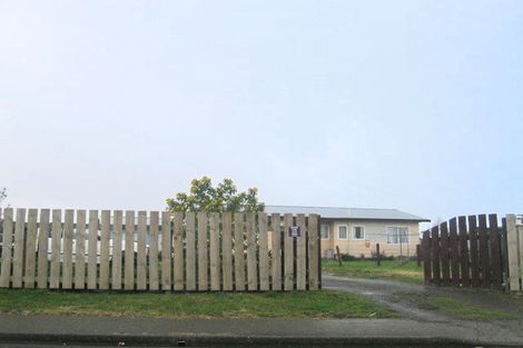 Photo of property in 8 Holmes Place, Flaxmere, Hastings, 4120