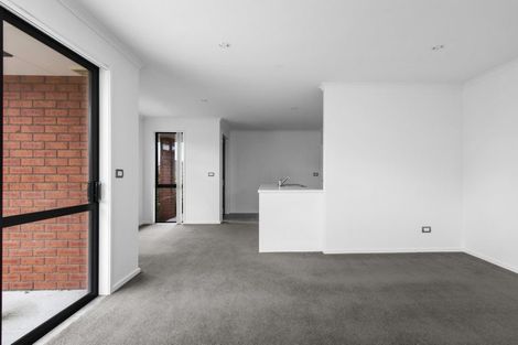 Photo of property in 30 Edgeview Crescent, Fitzroy, Hamilton, 3206