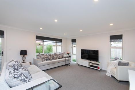 Photo of property in 402a Featherston Street, Palmerston North, 4414