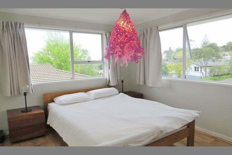 Photo of property in 23 Kerria Place, Sunnynook, Auckland, 0620