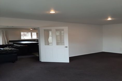 Photo of property in 2/74 Russley Road, Russley, Christchurch, 8042