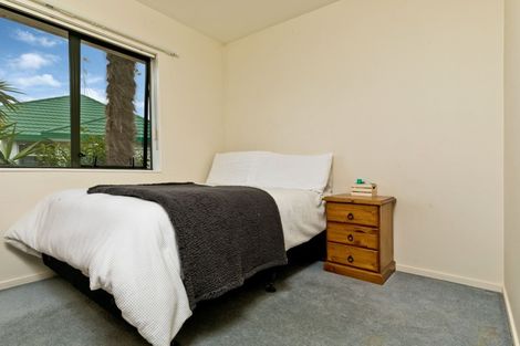 Photo of property in 46 Vintage Drive, Henderson, Auckland, 0612