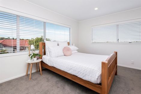Photo of property in 1/31a Tyrian Close, Half Moon Bay, Auckland, 2012