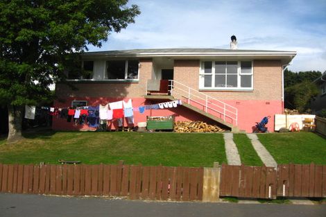 Photo of property in 17 Turnbull Street, Brockville, Dunedin, 9011
