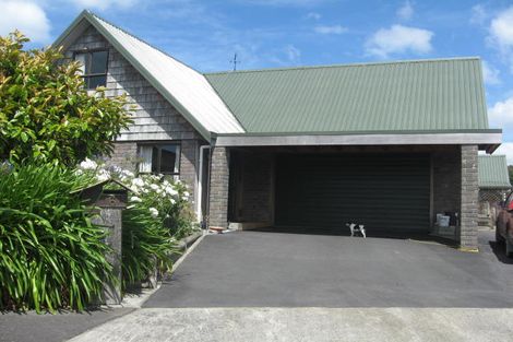 Photo of property in 6 Maire Street, Pahiatua, 4910