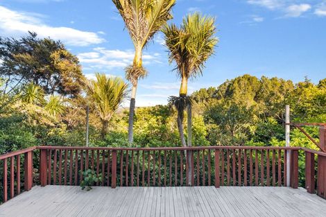 Photo of property in 33 Tainui Road, Titirangi, Auckland, 0604