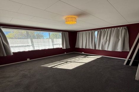 Photo of property in 17 Tarras Grove, Kelson, Lower Hutt, 5010