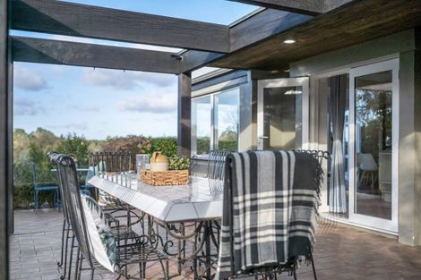 Photo of property in 281 Point View Drive, Shamrock Park, Auckland, 2016