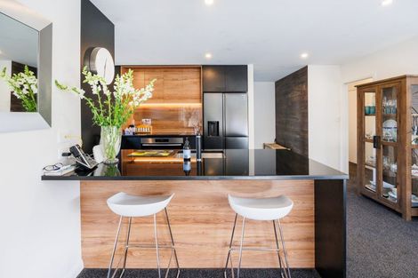 Photo of property in 21b Stewart Crescent, Hokowhitu, Palmerston North, 4410