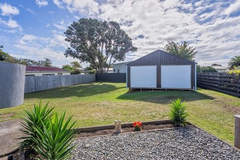 Photo of property in 47 Arawhata Road, Paraparaumu, 5032