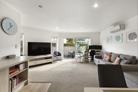 Photo of property in 41 Elizabeth Street, Orewa, 0931