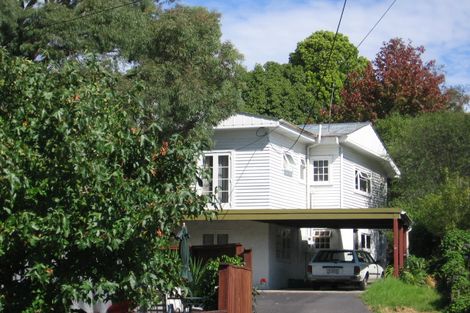 Photo of property in 1/26 Sandown Road, Rothesay Bay, Auckland, 0630