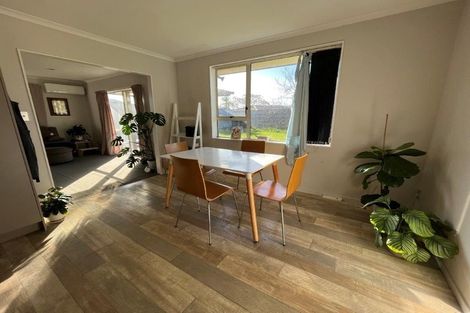 Photo of property in 43 Dalton Drive, Papamoa Beach, Papamoa, 3118