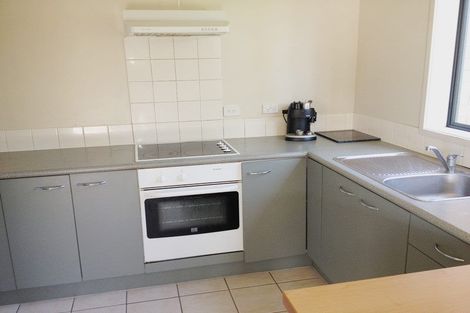 Photo of property in 3/7 Victor Street, Avondale, Auckland, 1026