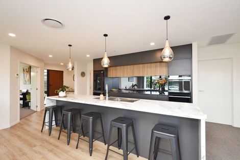 Photo of property in 18 Pegasus Place, Seaward Bush, Invercargill, 9812