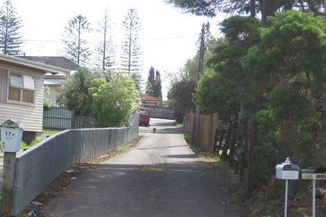 Photo of property in 15b Sarona Avenue, Glen Eden, Auckland, 0602