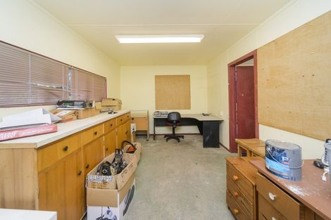 Photo of property in 126 Turitea Road, Fitzherbert, Palmerston North, 4472