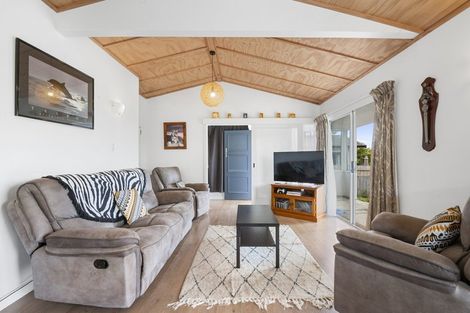 Photo of property in 15 Hyde Avenue, Richmond Heights, Taupo, 3330