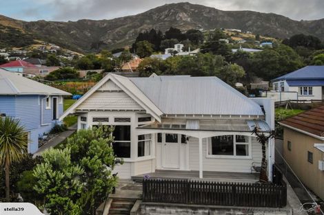 Photo of property in 22 Exeter Street, Lyttelton, 8082