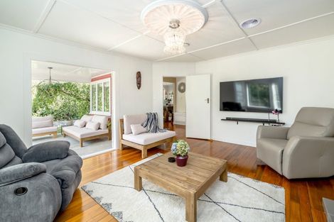 Photo of property in 144 Fitzherbert Street, Featherston, 5710