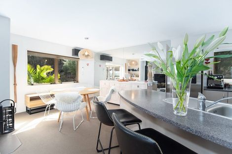 Photo of property in 9 Toi Track, Russell, 0272