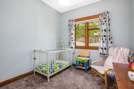 Photo of property in 4b Bay Drive, Titahi Bay, Porirua, 5022