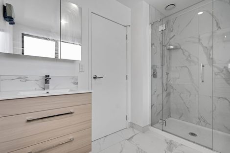 Photo of property in 5/137 View Road, Sunnyvale, Auckland, 0612