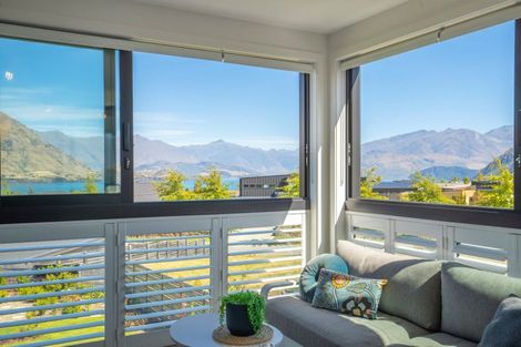 Photo of property in 6 Platinum Ridge, Wanaka, 9305