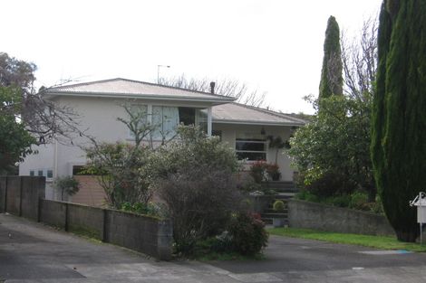Photo of property in 9 Lincoln Terrace, Hokowhitu, Palmerston North, 4410