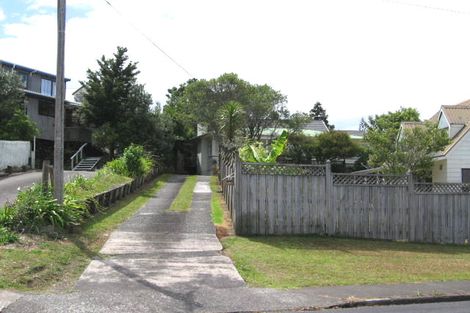 Photo of property in 2/4 Morton Avenue, Forrest Hill, Auckland, 0620