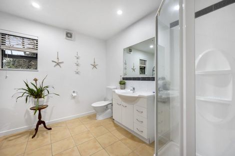 Photo of property in 203 Muritai Road, Eastbourne, Lower Hutt, 5013