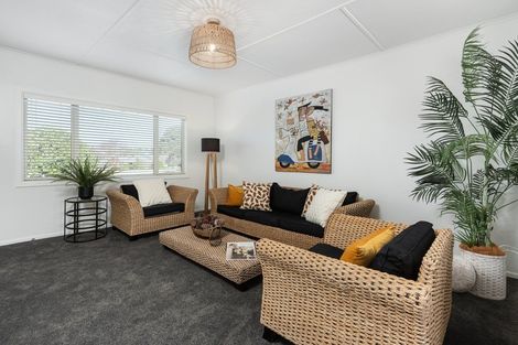 Photo of property in 5b Tay Street, Mount Maunganui, 3116