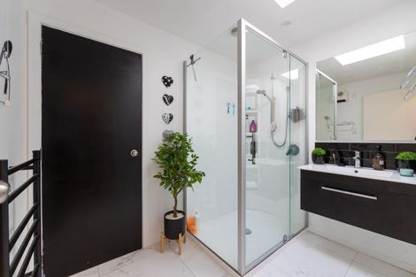 Photo of property in 3/909 Clive Street, Akina, Hastings, 4122