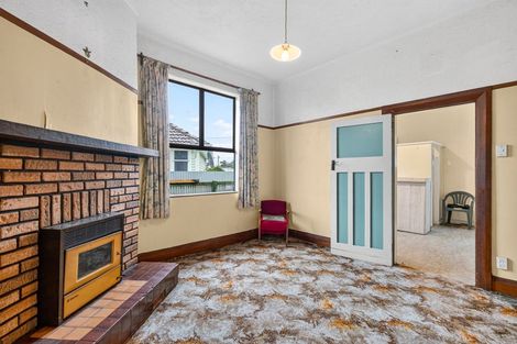 Photo of property in 16 Hessey Street, Masterton, 5810