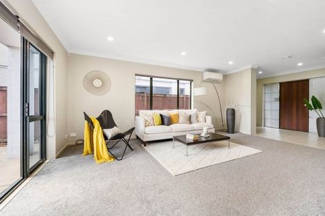 Photo of property in 52 Matarangi Road, East Tamaki, Auckland, 2013