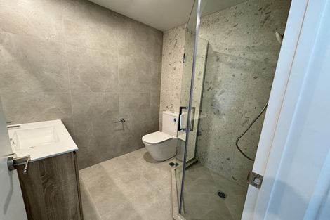 Photo of property in 1d Westall Road, New Lynn, Auckland, 0600