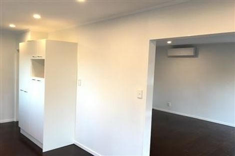 Photo of property in 123 Riverpark Crescent, Henderson, Auckland, 0610