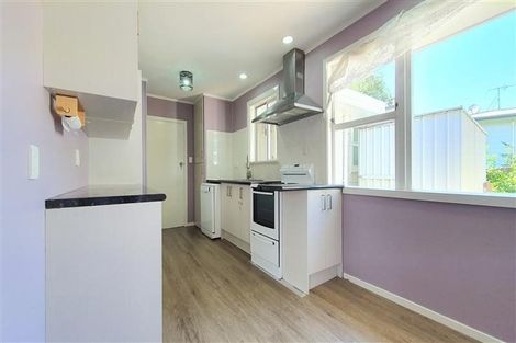 Photo of property in 15 Dellwood Avenue, Henderson, Auckland, 0612