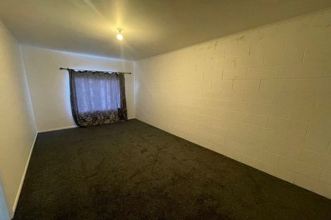 Photo of property in 3/6 Clevedon Road, Papakura, 2110