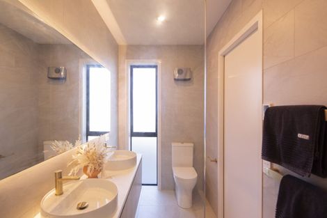 Photo of property in 11a Double Cone Road, Jacks Point, Queenstown, 9371