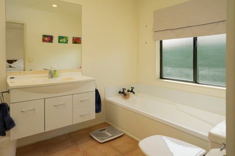 Photo of property in 76 Kingsford Drive, Stoke, Nelson, 7011