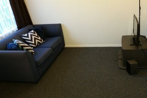 Photo of property in 2/6 Evan Street, Belmont, Auckland, 0622