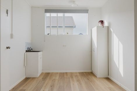 Photo of property in 5 Edward Street, Pahiatua, 4910