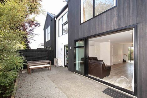 Photo of property in 4/31 Champion Street, Edgeware, Christchurch, 8013