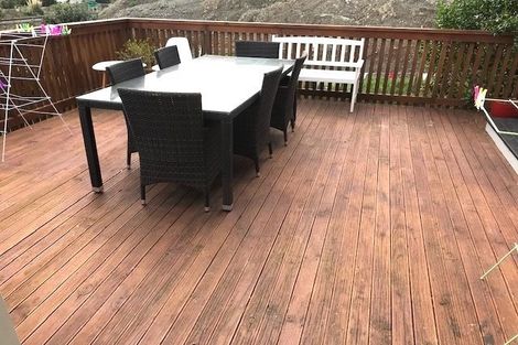 Photo of property in 28 Matenga Street, Waikanae, 5036