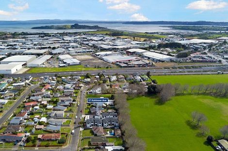 Photo of property in 17 Kohinoor Avenue, Mangere, Auckland, 2022